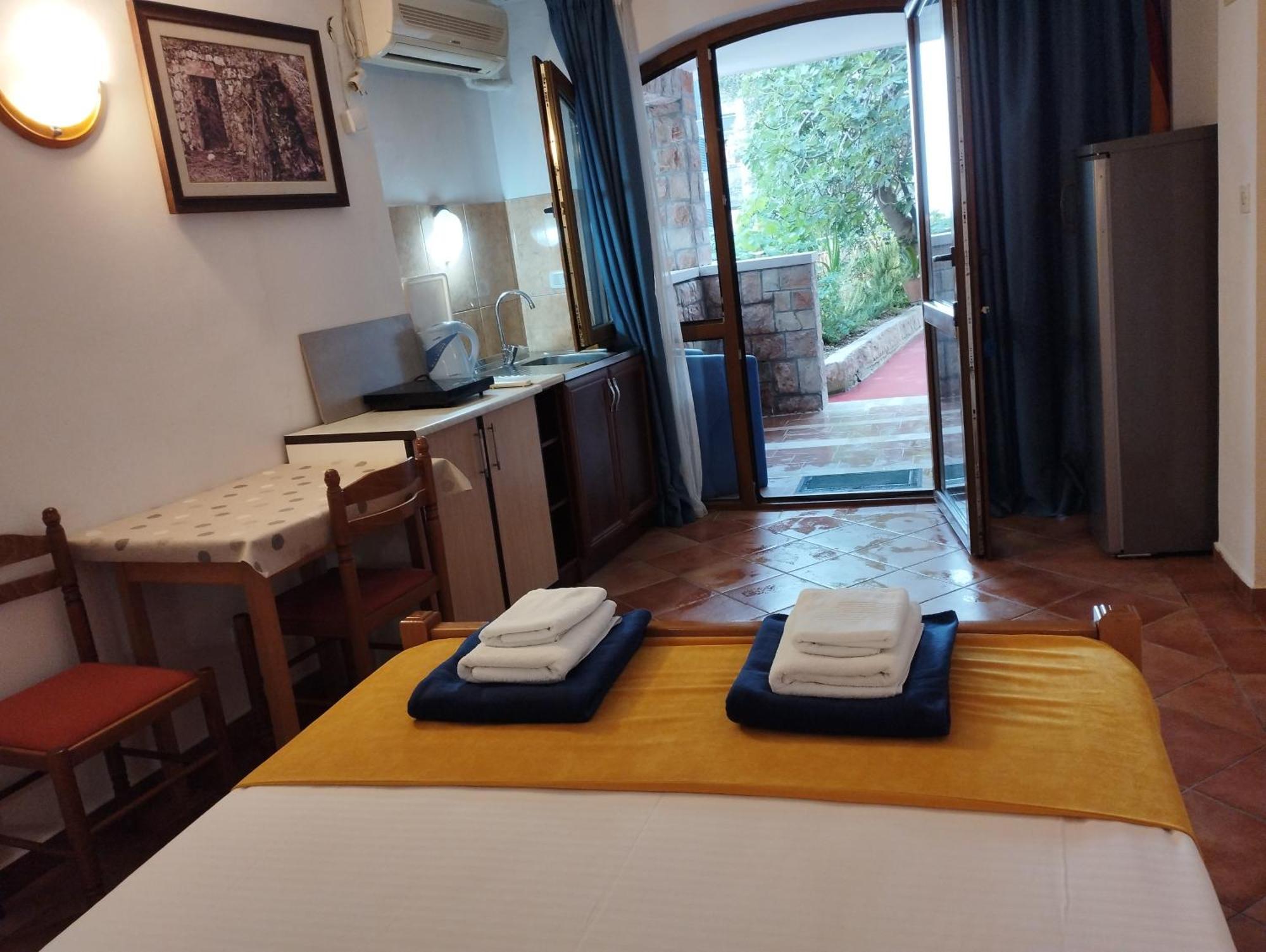 Zoro Apartments Sveti Stefan Habitación foto